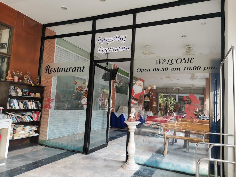 Jomtien Longstay Hotel - Sha Plus Certified Extérieur photo