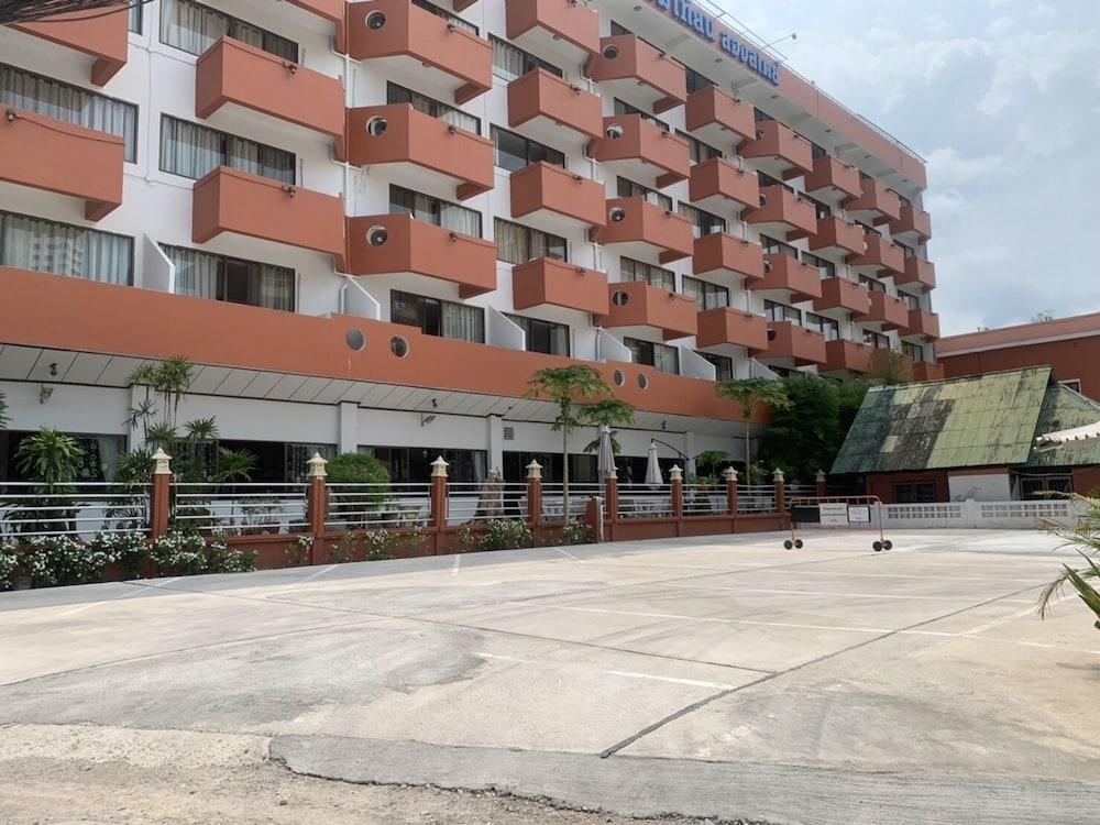Jomtien Longstay Hotel - Sha Plus Certified Extérieur photo